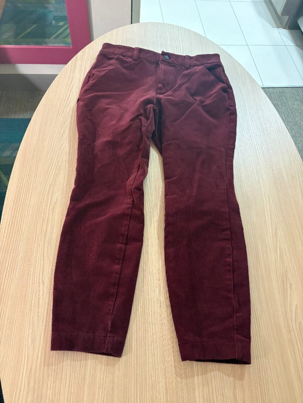 Duluth Trading Woman's Corduroy High Rise Skinny Ankle Pant 10 Regular Burgundy